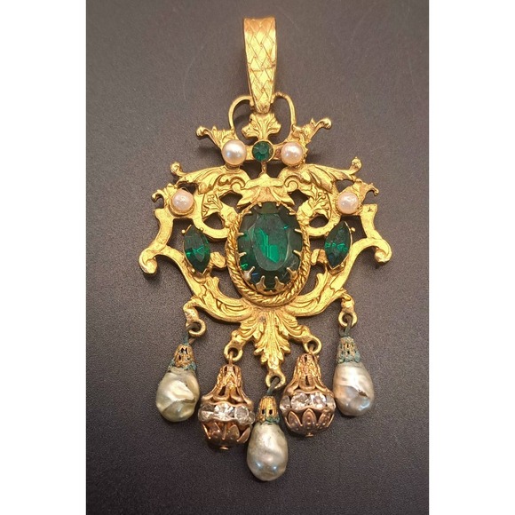 Corocraft Jewelry - Vintage COROCRAFT Shield Design Brooch Green Glass Stones Dangle Baroque Pearls